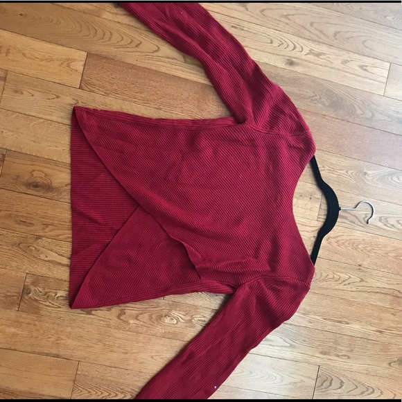 Aritzia Babaton rust coloured sweater - Picture 4 of 4
